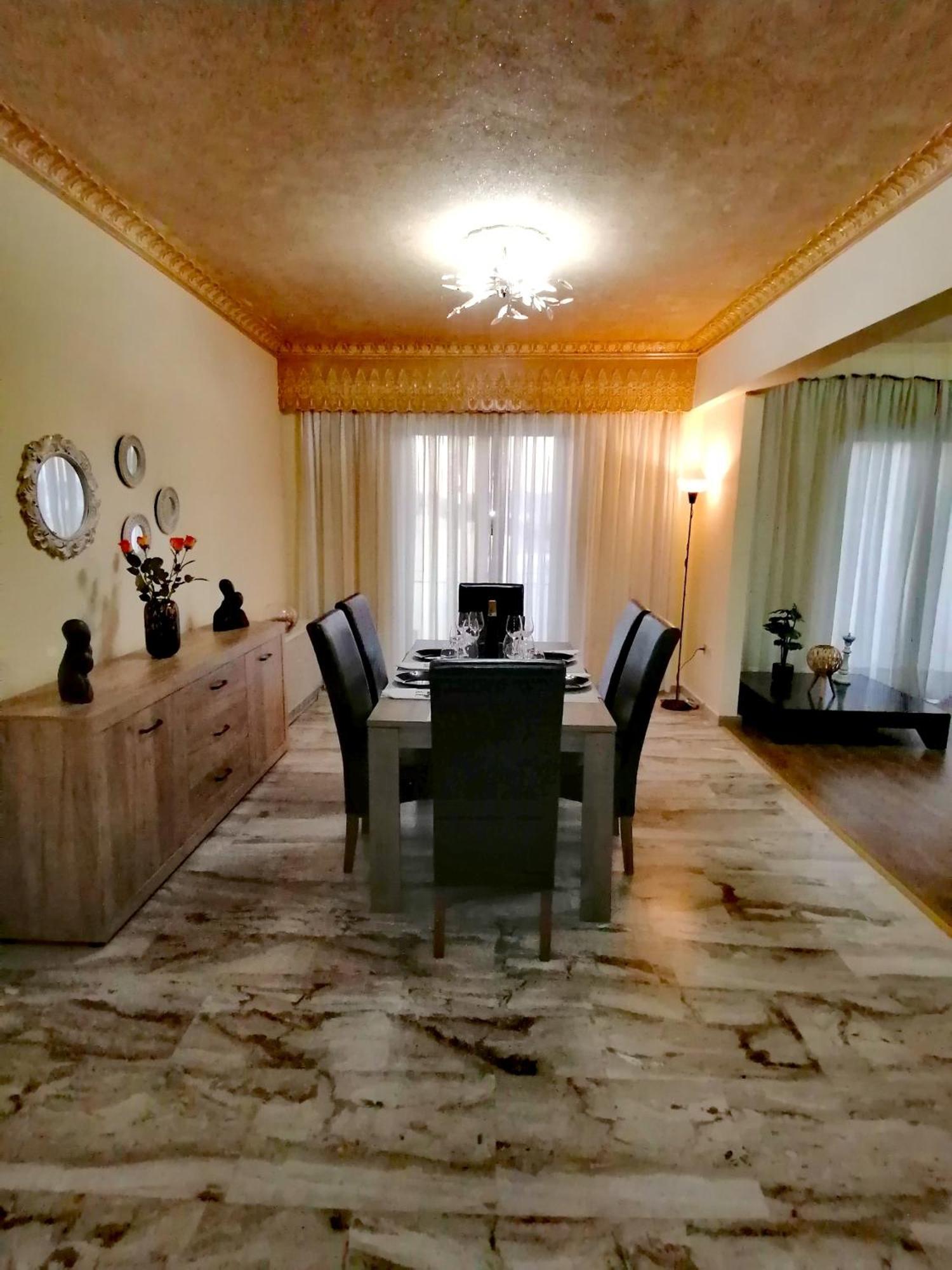 Anastasia'S Apartment Λαυριο Lavrion Bagian luar foto